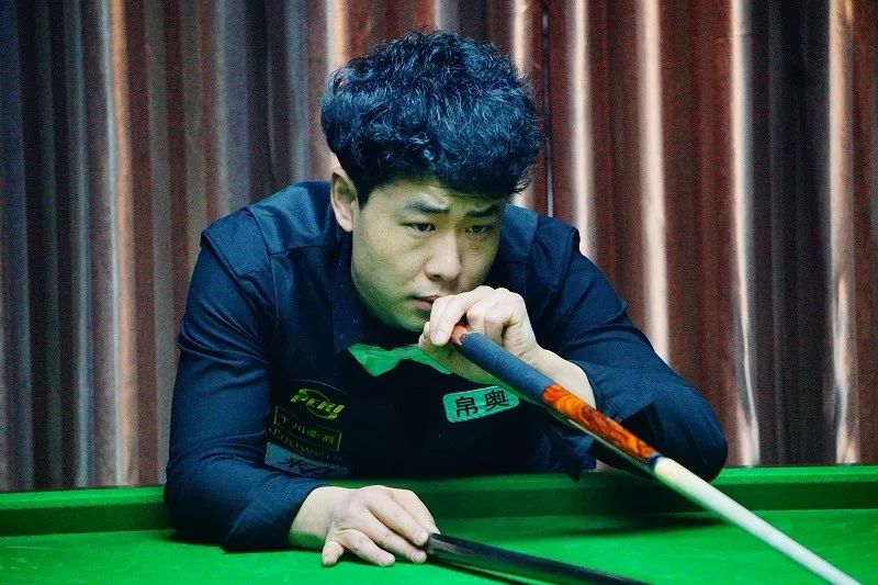 巅峰对决成 巅峰对决成