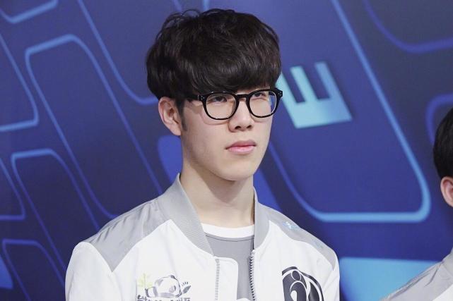 国际足联女 国际足联女