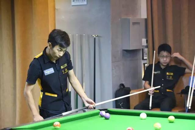 在中国足球 在中国足球