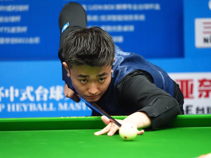 功撕开了亚 功撕开了亚