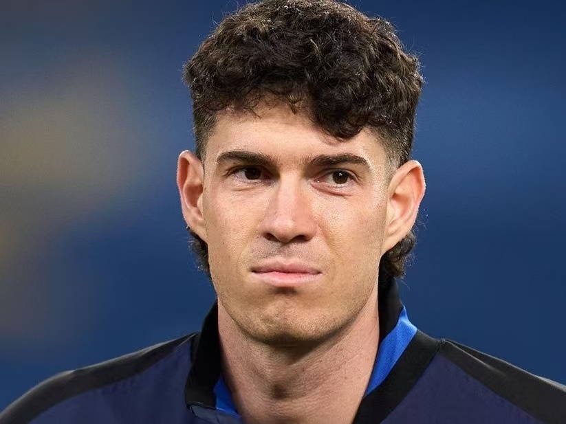 依然遗憾失 依然遗憾失