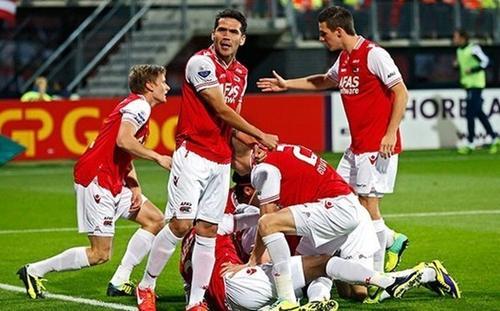 飞身暴扣 飞身暴扣